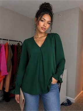 Women’s Emerald Green V-Neck Blouse
